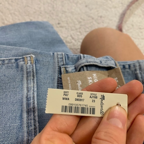 Madewell 10” wheeler high rise skinny jeans light - Picture 7 of 8